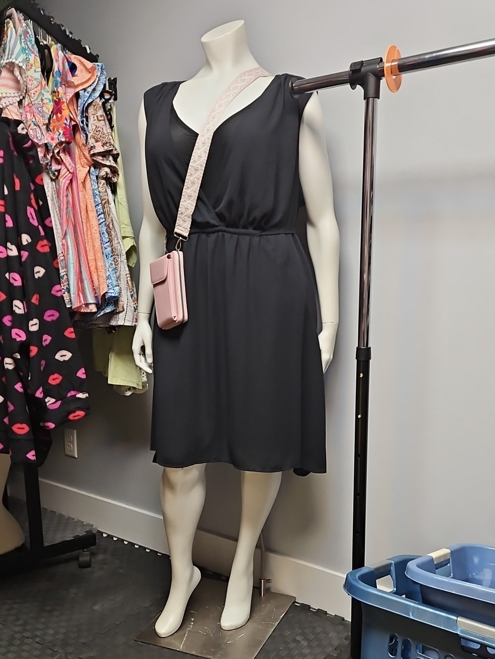 Elegant Black Midi Dress
